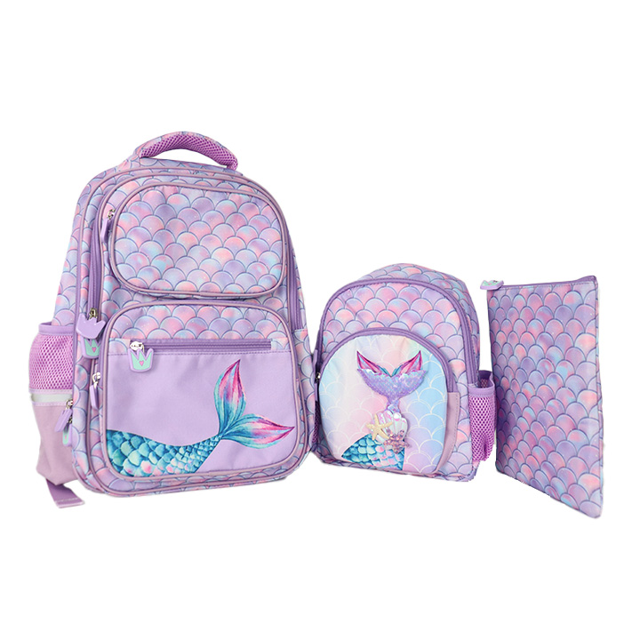 kids travel backpack.jpg