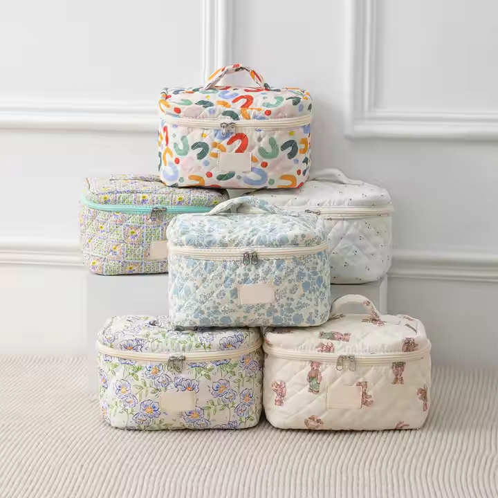 2-cute cosmetic bags.png